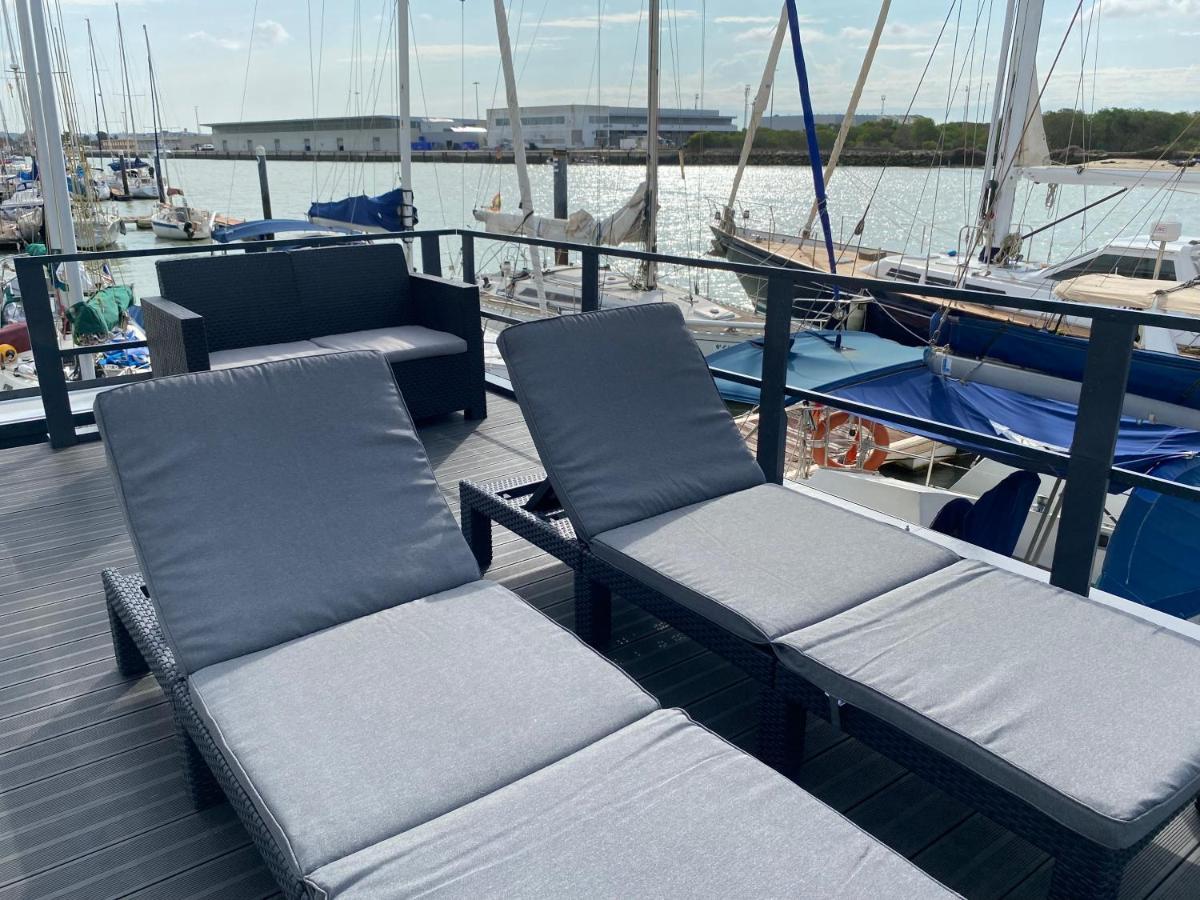 Houseboat Cadiz El Puerto - Casa Flotante Hotel เอลปูแอร์โต เด ซานตามาริอา ภายนอก รูปภาพ