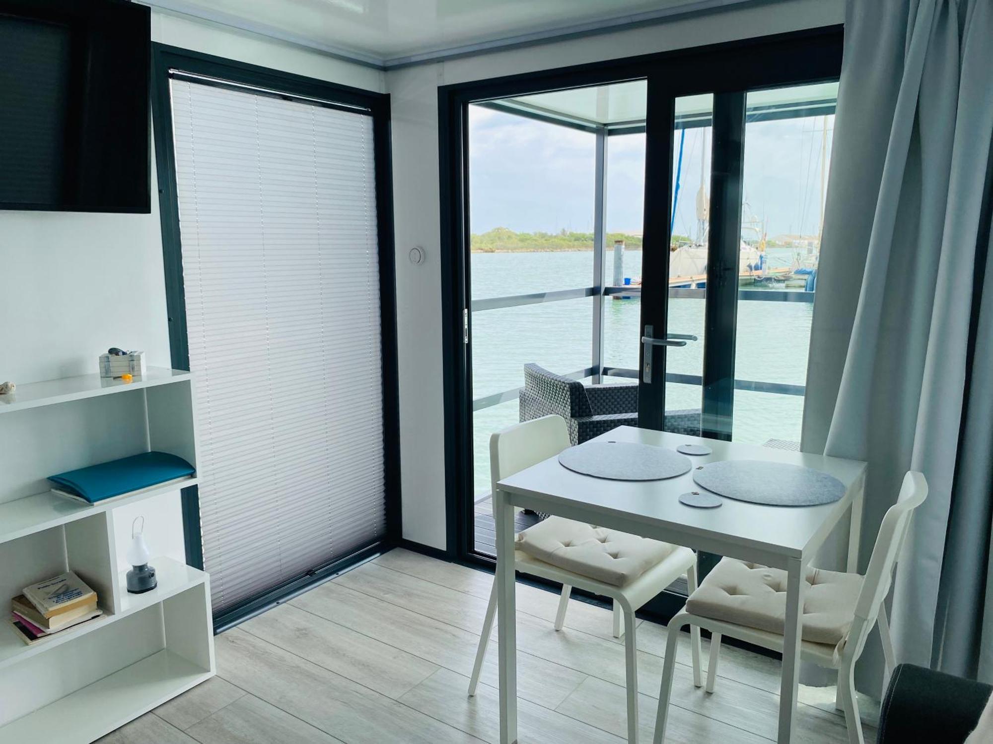 Houseboat Cadiz El Puerto - Casa Flotante Hotel เอลปูแอร์โต เด ซานตามาริอา ภายนอก รูปภาพ