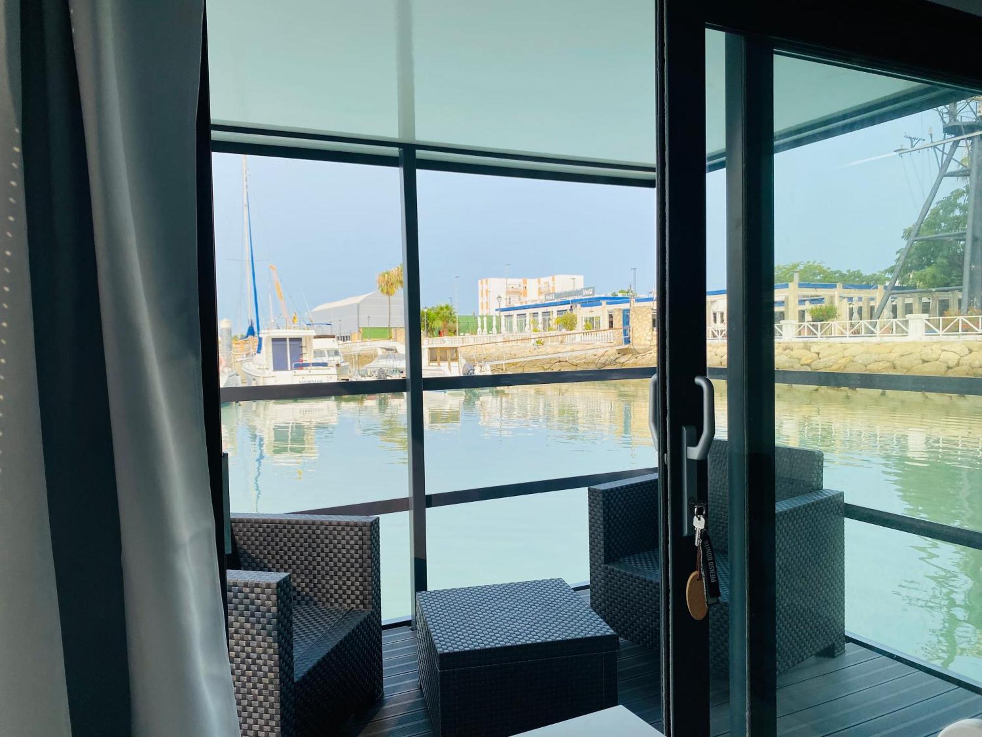 Houseboat Cadiz El Puerto - Casa Flotante Hotel เอลปูแอร์โต เด ซานตามาริอา ภายนอก รูปภาพ