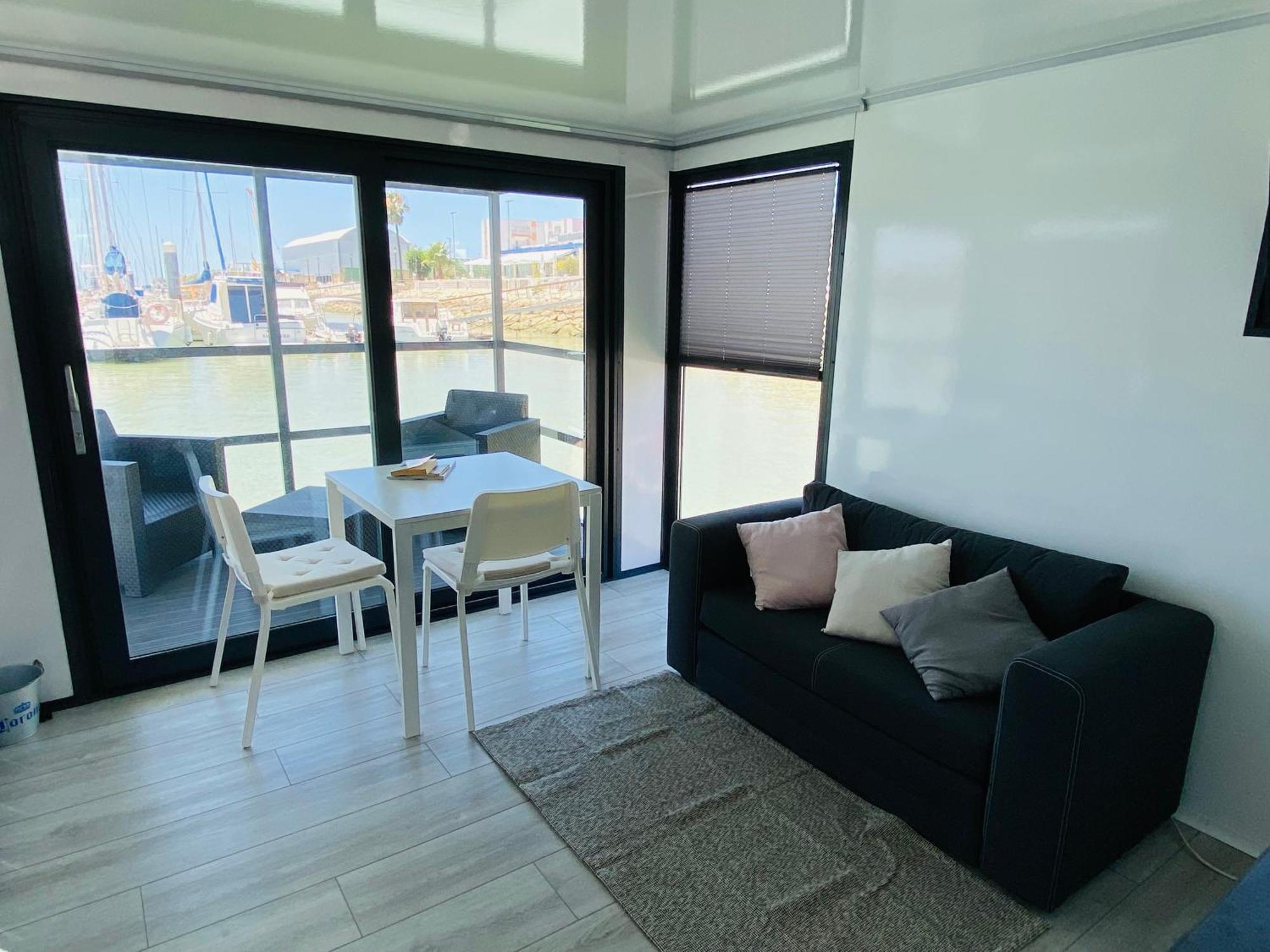 Houseboat Cadiz El Puerto - Casa Flotante Hotel เอลปูแอร์โต เด ซานตามาริอา ภายนอก รูปภาพ