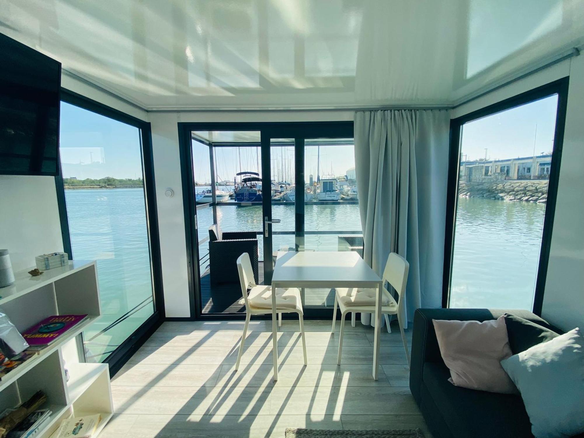 Houseboat Cadiz El Puerto - Casa Flotante Hotel เอลปูแอร์โต เด ซานตามาริอา ภายนอก รูปภาพ
